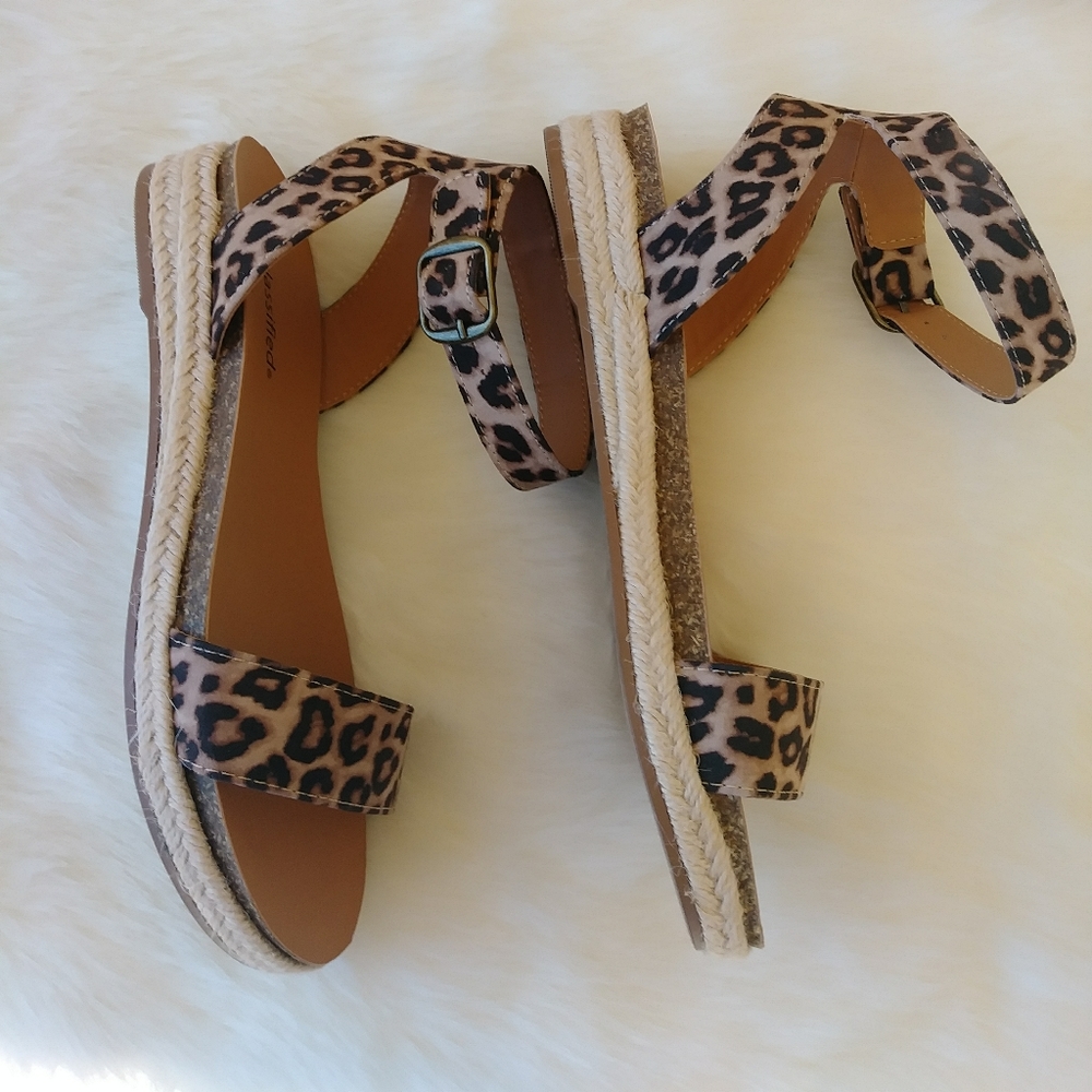 Espadrille wedge sandal
